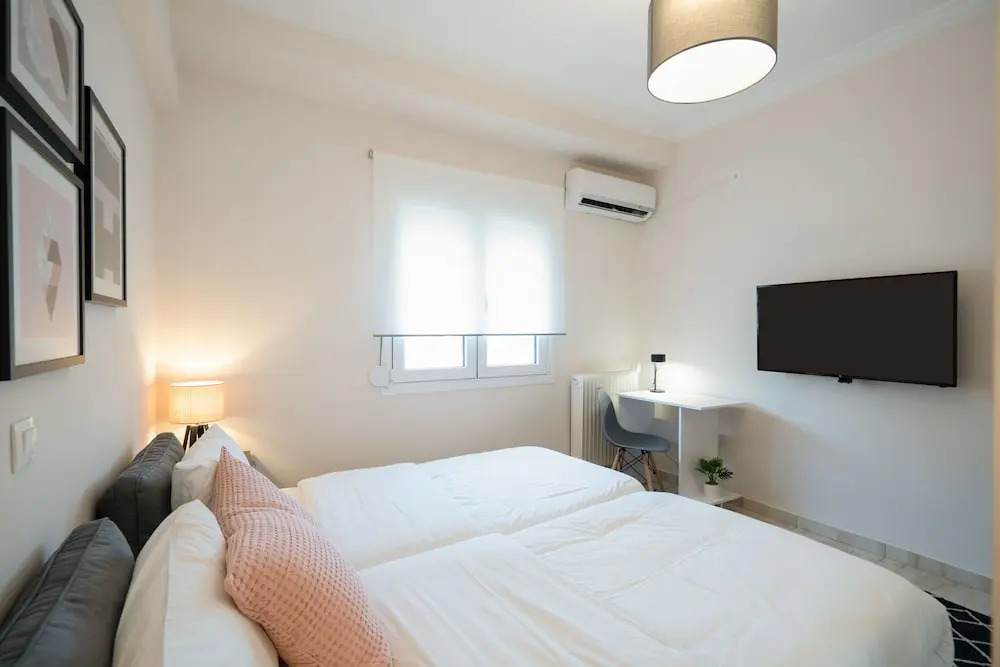 Modern Apartment with Acropolis view