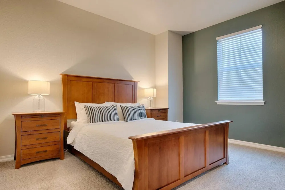 3BR Mtn Viewsluxury Townhomecentral Locationac
