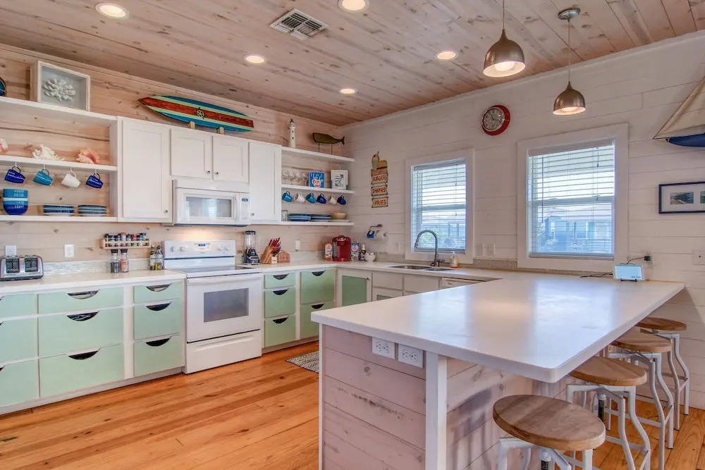 Best Little Shorehouse in Texas 4Br Home