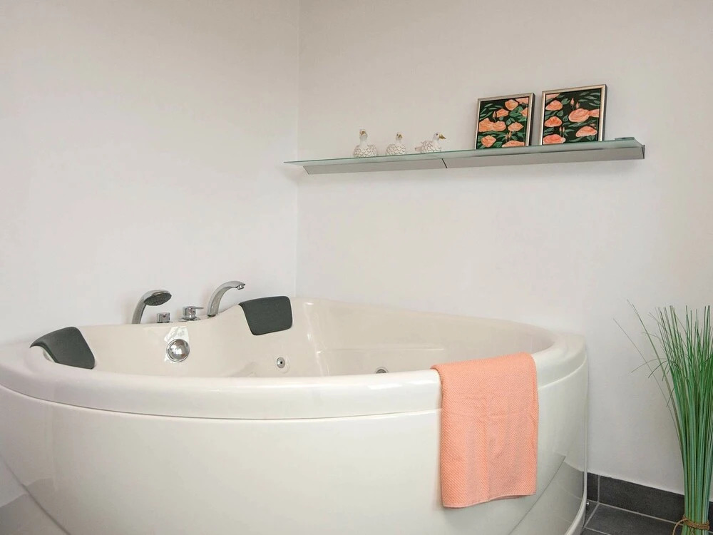 Alluring Holiday Home in Ebeltoft With Whirlpool