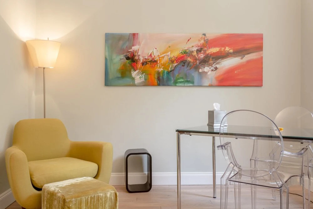 Sleek 1 Bedroom Flat Near Royal Oak