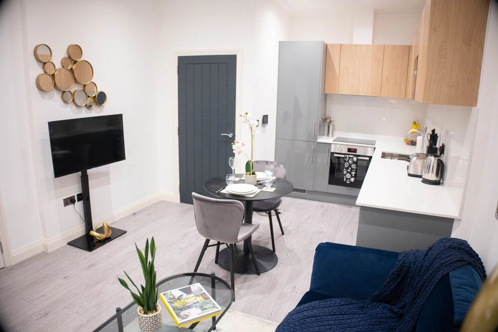 Premium 1 Bed Serviced Apartment in Greater London