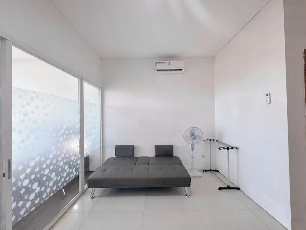 Good Location And Relaxing 1Br Apartment At Aryaduta Residence