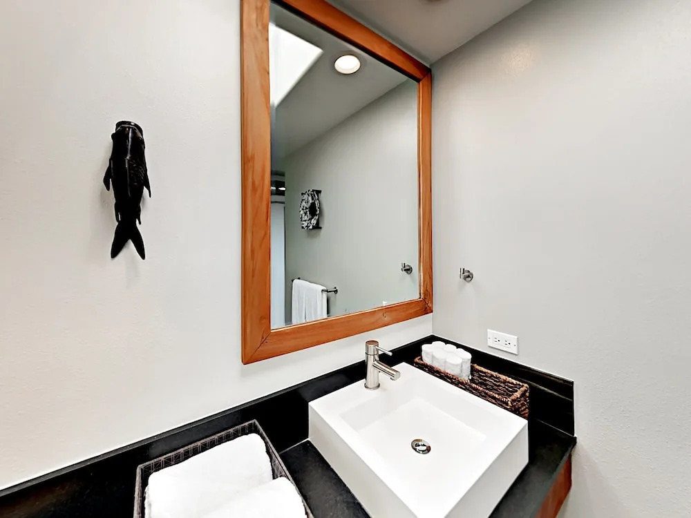 Aniani Hale - 4 Br Home