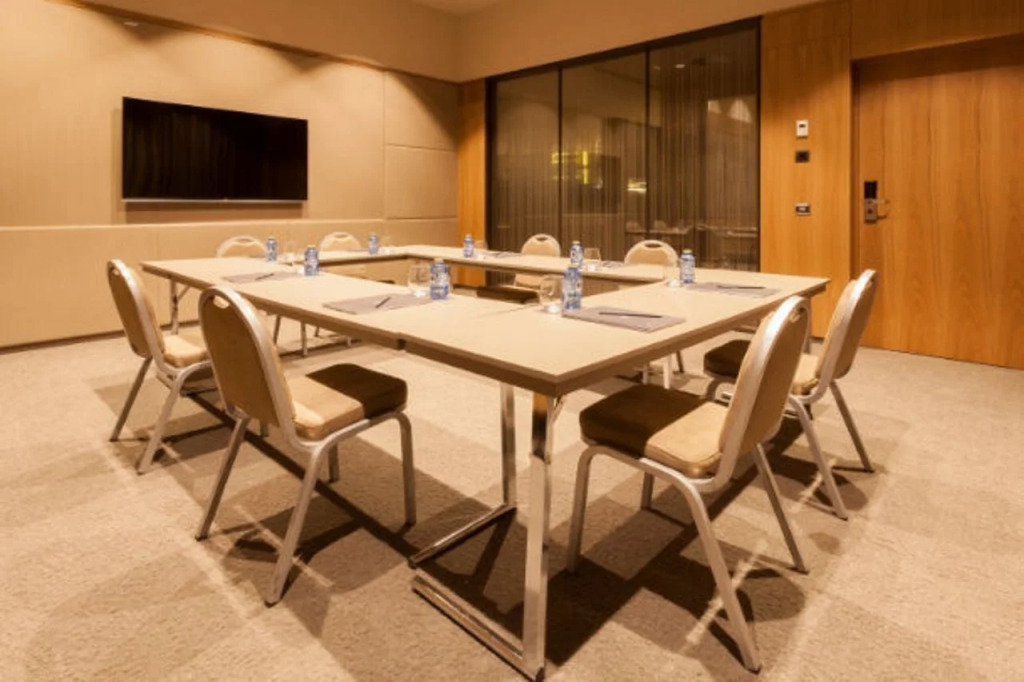 AC Hotel Diagonal LIlla by Marriott