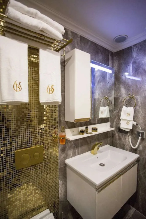 ISTANBUL SUITE