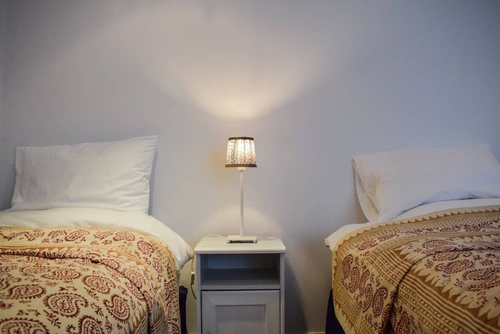 Chic And Cosy 2 Bedroom Flat By Earl's Court Tube