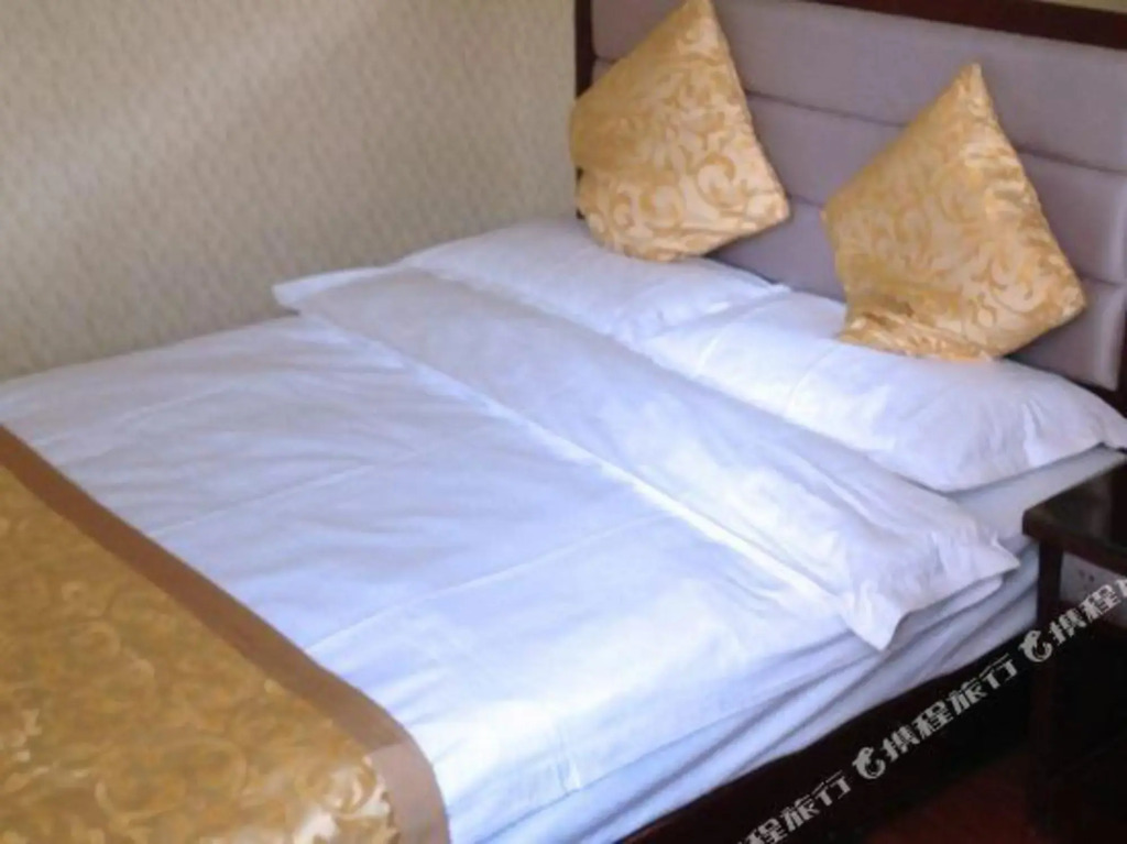 Yilan Boutique Hotel (Wangjialiang Subway Station Nanhu North Road Subway Station)