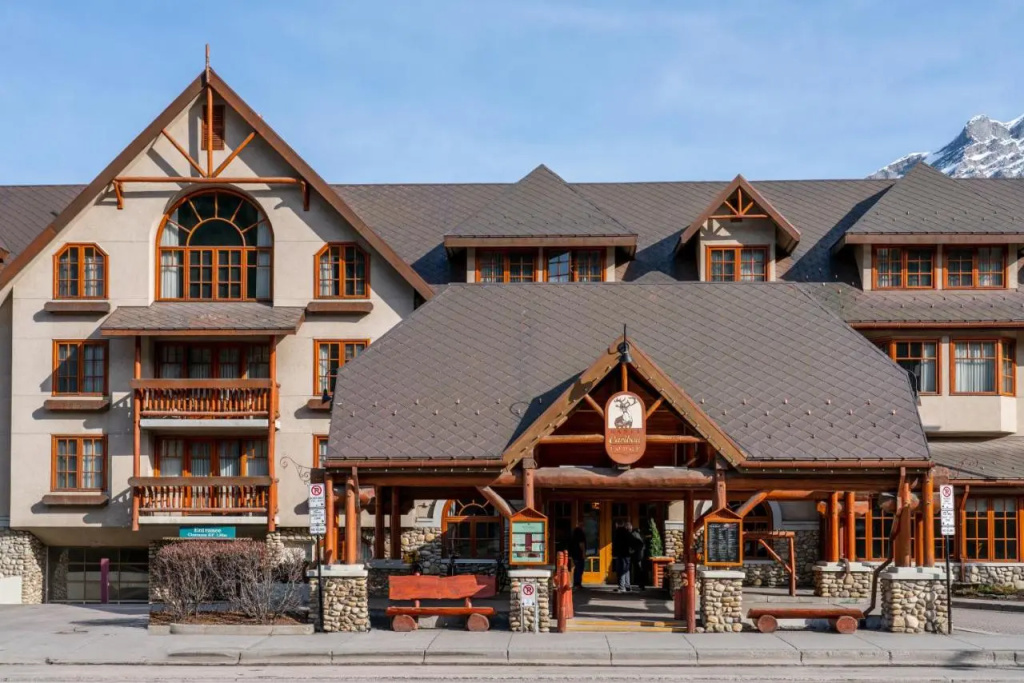Banff Caribou Lodge and Spa