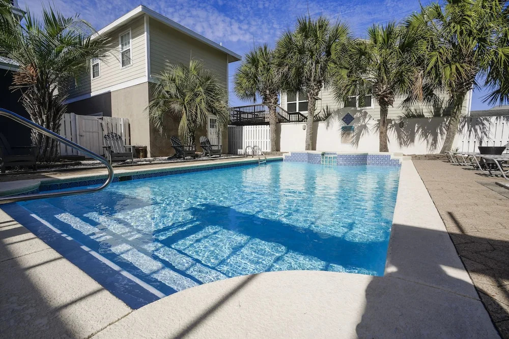 Beach House – Anchors Away by Panhandle Getaways