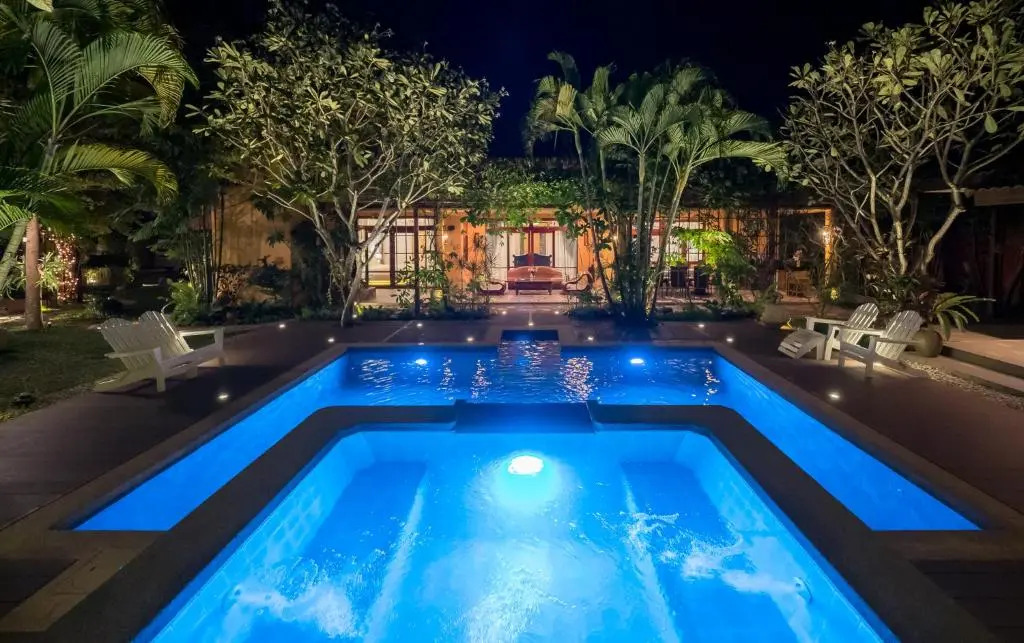 Modern Love Villa