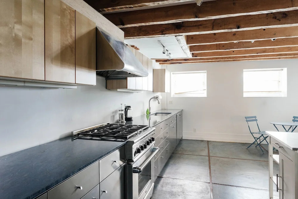 West Village 5BR Townhome & Private Yard