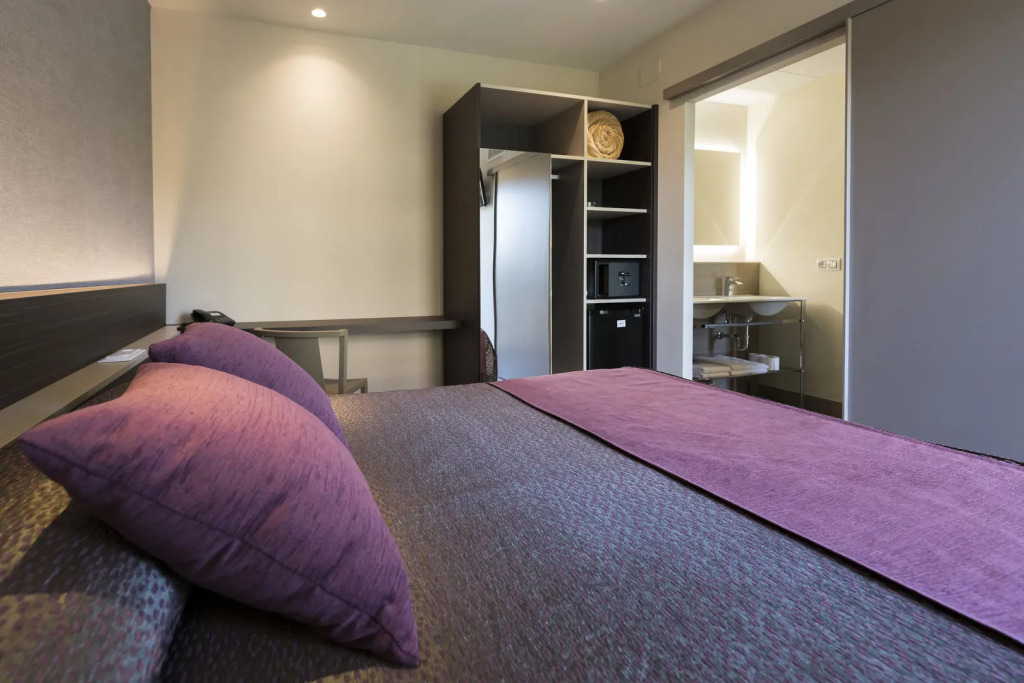 Hotel Papi Blau