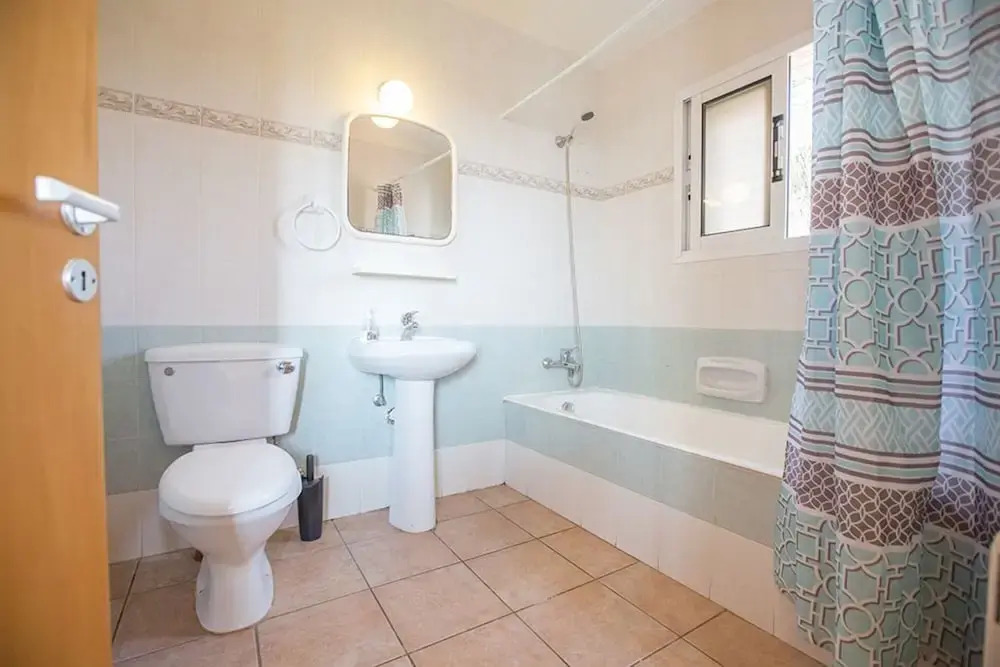 Luxury 4 Bedroom Villa With Private Pool, Sotira Villa 1301