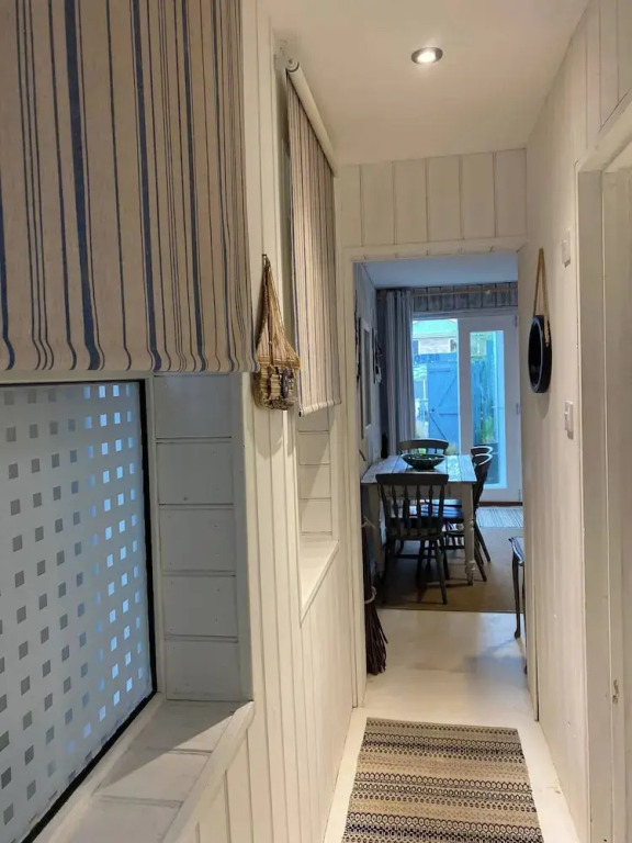 Isle 2-bed Retreat- Sleeps 4, Garden & Games Room