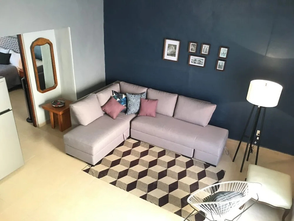 Downtown Suites