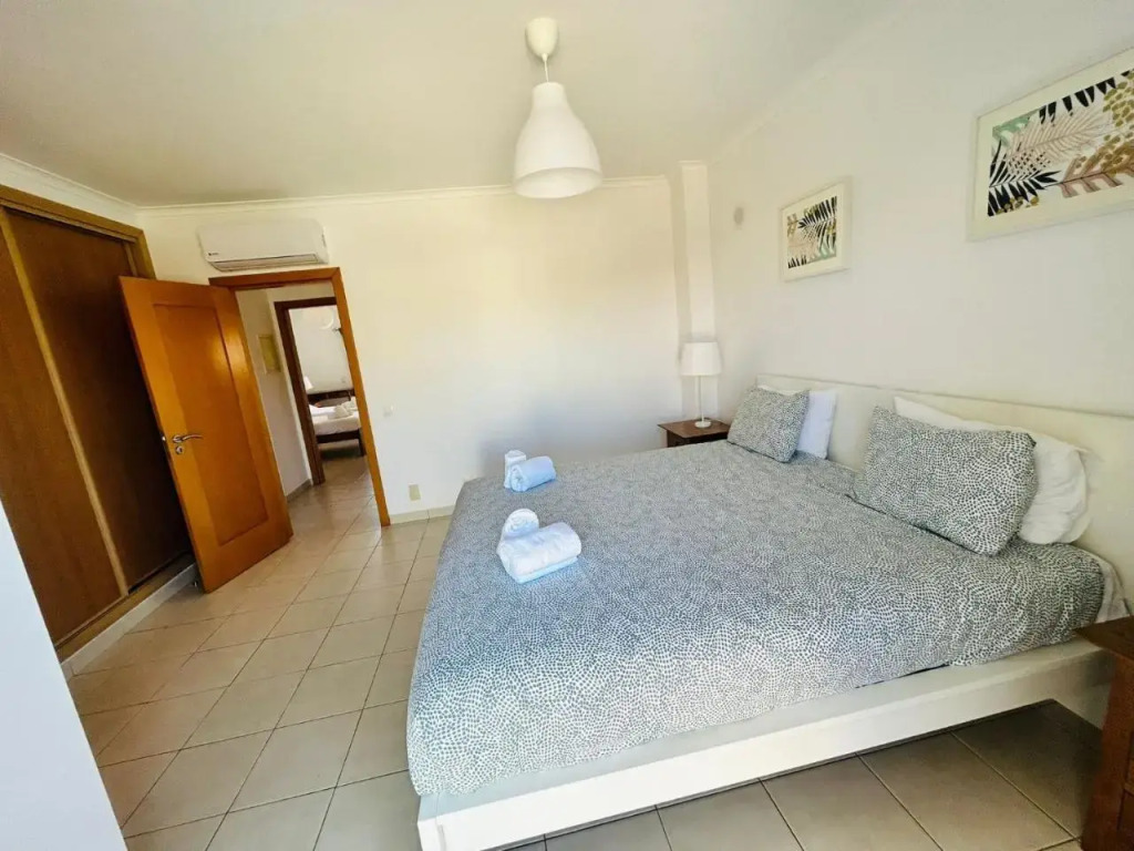Greice Homes - T1 Ferreiras