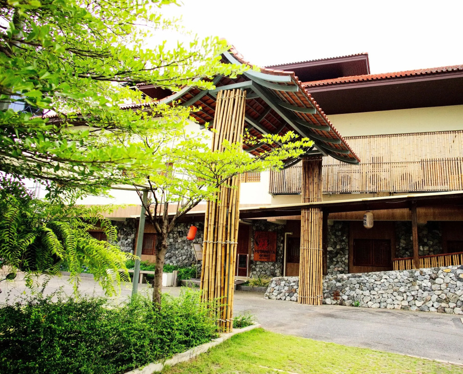 J Park Hotel - SHA Extra Plus