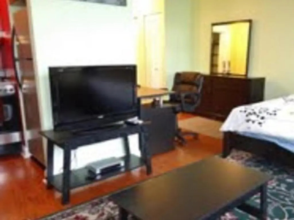 Luxury Studio by Rittenhouse Square