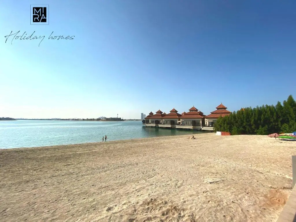 Mira Holiday Homes - 1 Bedroom in Palm Jumeirah with Beach Access