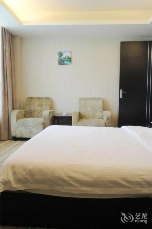 Guest Home 007 Boutique Hotel Inns(宁波客家007时尚酒店)