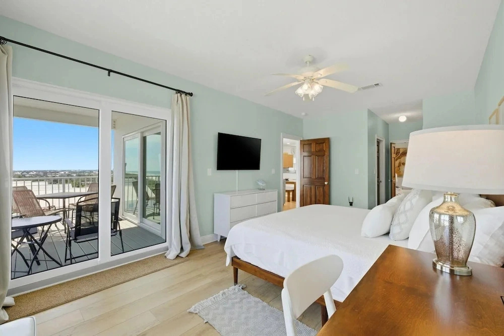 Riviera Dunes 503