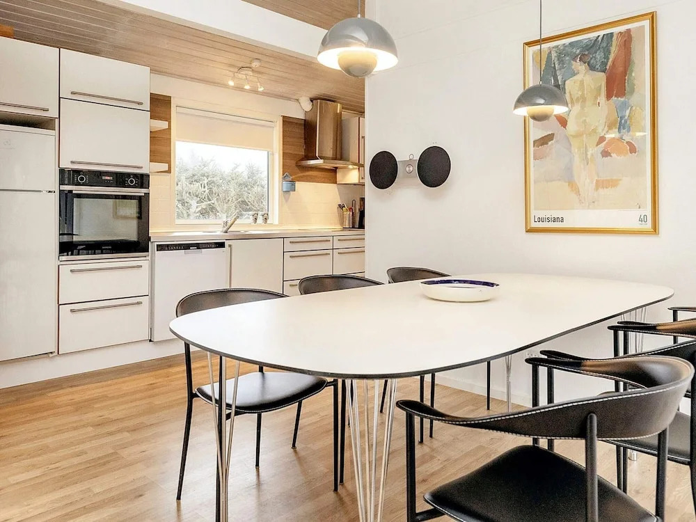 4 Star Holiday Home in Hals