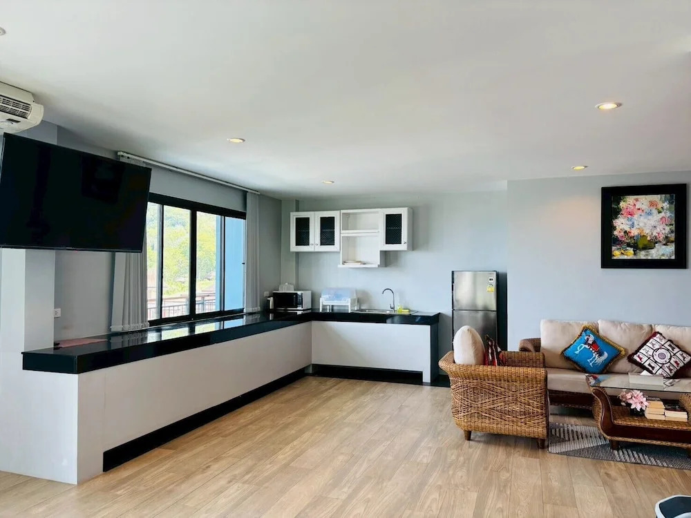 Luxurious 3-bedroom Seaview Apartment in Ao Nang, Thailand