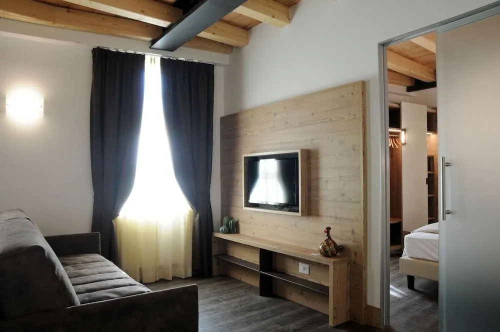 TOURING HOTEL & SPA