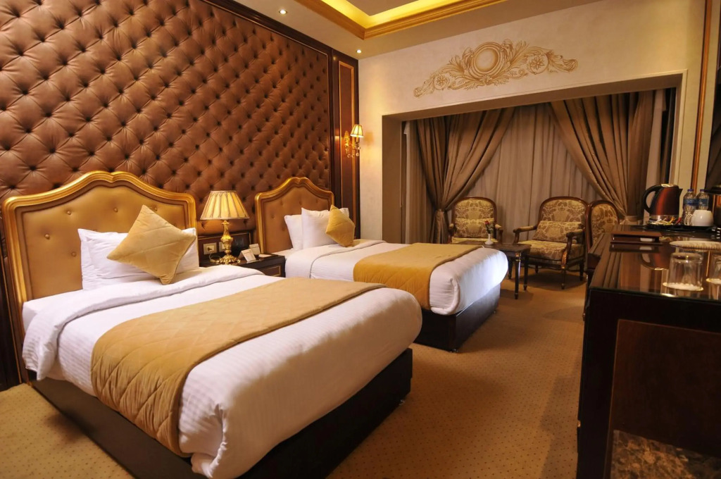 Golden Inn Hotel