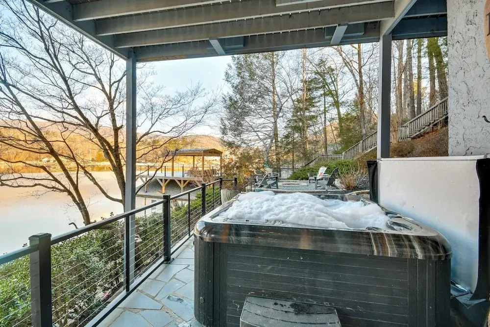 Hot Tub + Mtn Views! Rumbling Bald Resort Cabin