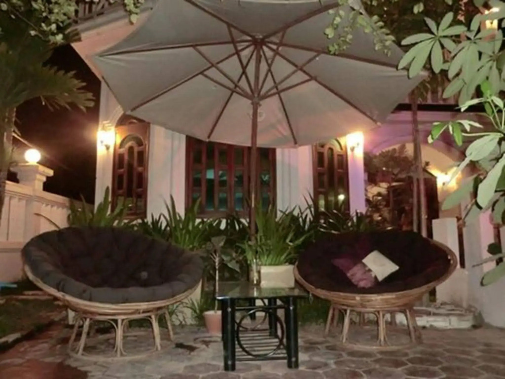 EOcambo Villa