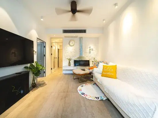 City Courtyard Homestay