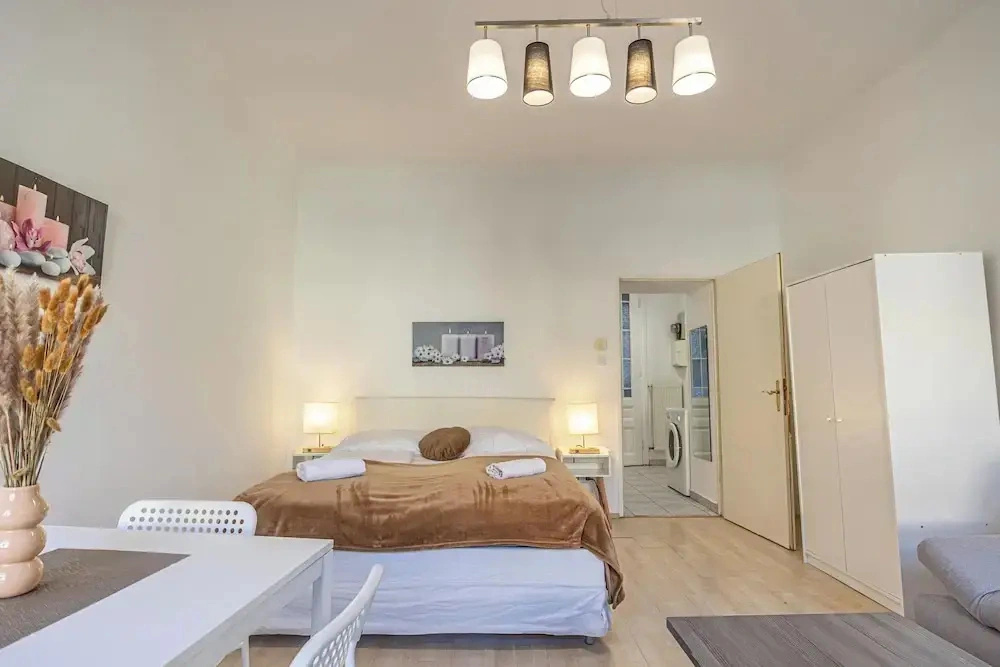 Fully Equipped 1BR Apartment Long Stay