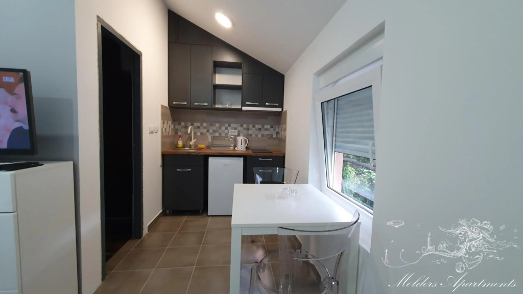Molders Apartments