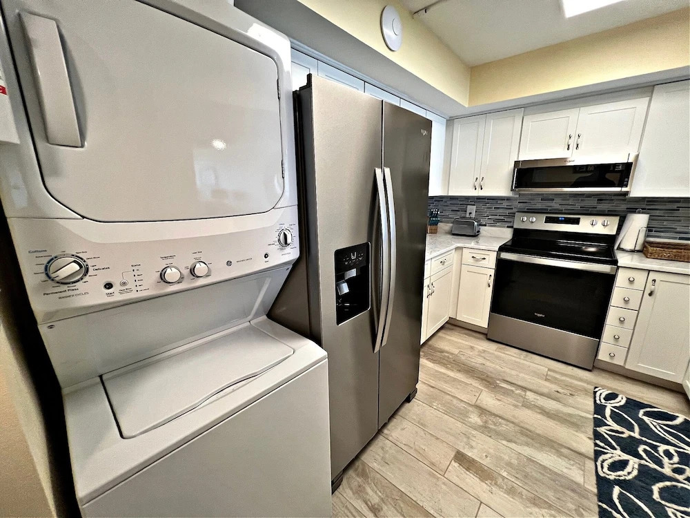 The Breakers Orange Beach Condos by Meyer Vacation Rentals by Vacasa