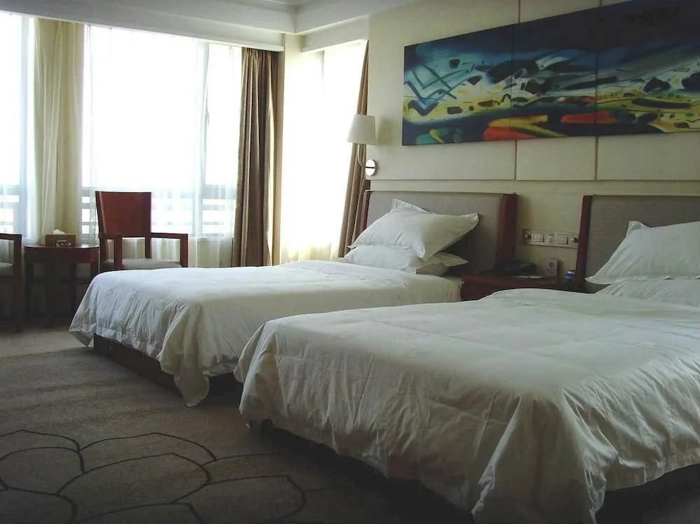 Cana Hotspring Hotel