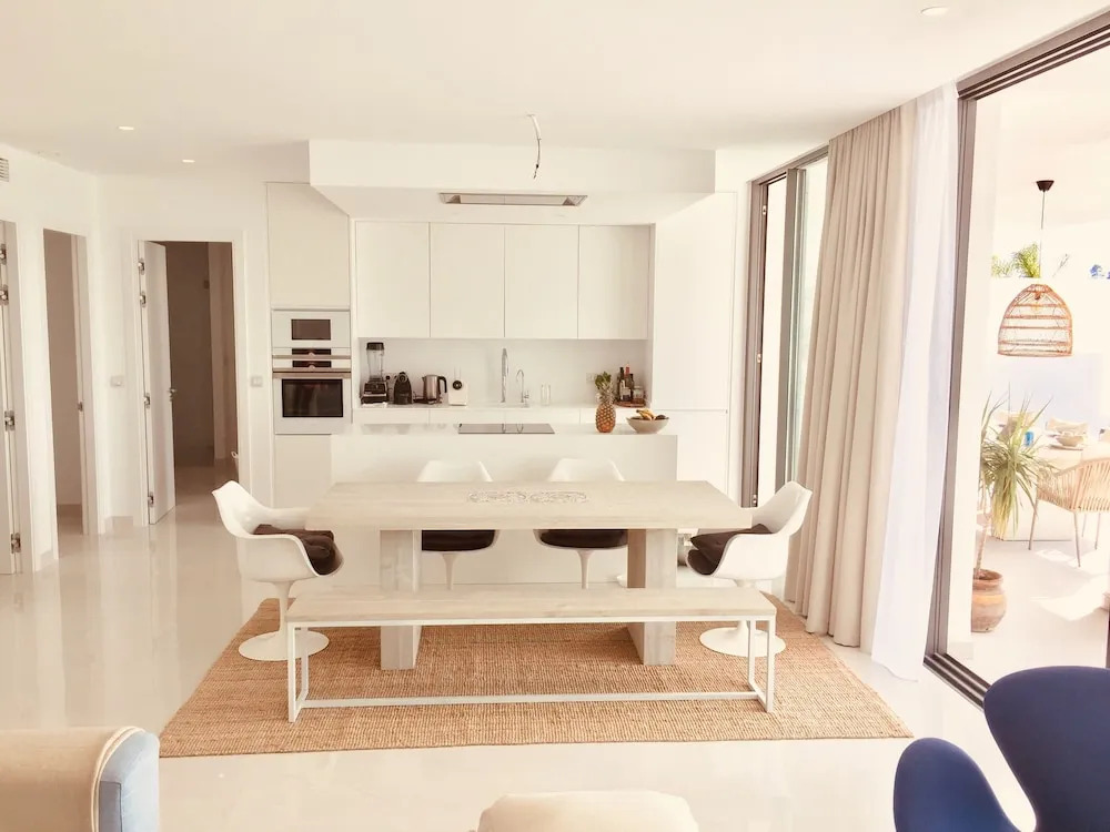 Exclusive Modern Duplex With Amazing Views Close Golf and Puerto Banus