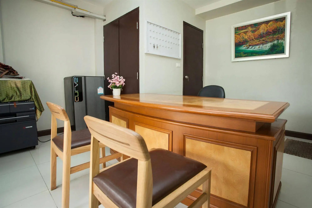 Alisha Serviced Apartment