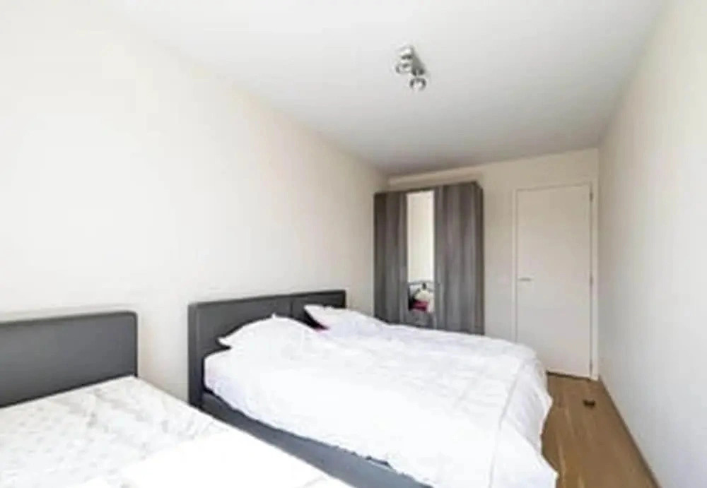 2BR Apartment With Terrace Near Beach