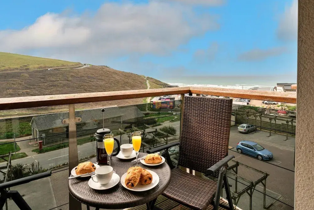 Apartment in Watergate Bay With Sea Views