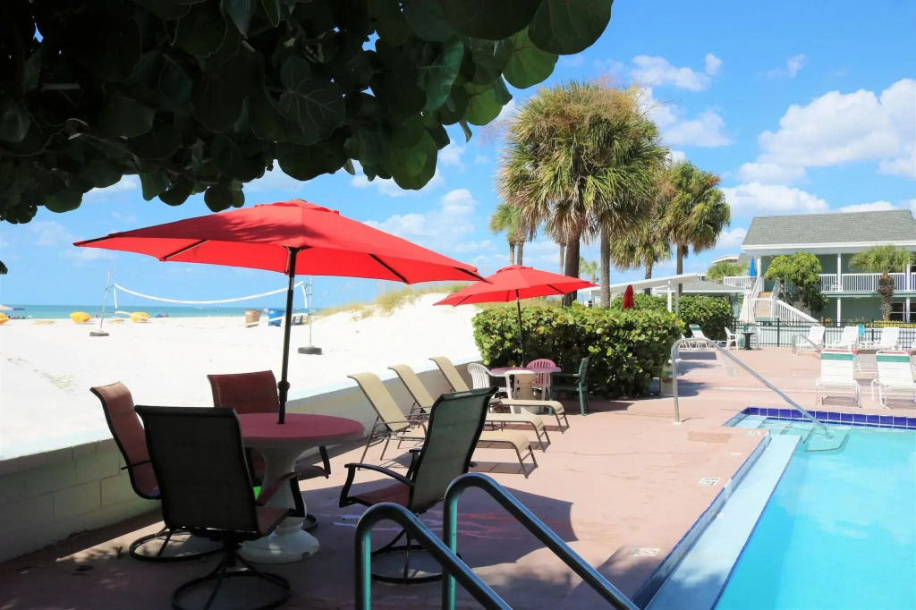 Miramar Resort