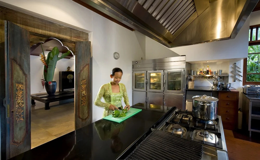 Bukit Naga Villa