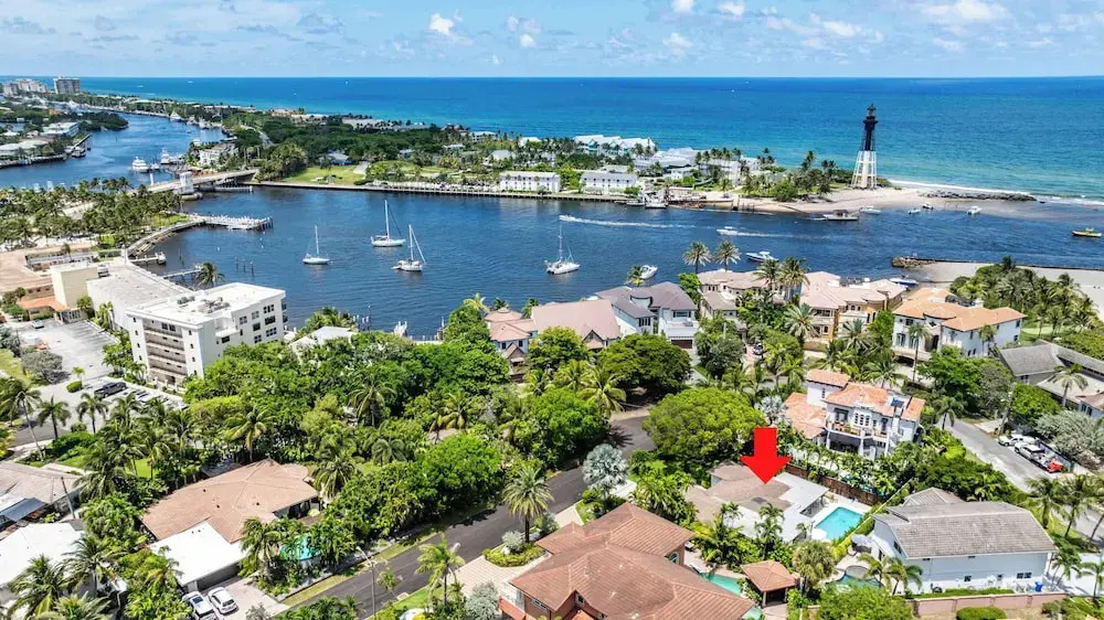 Ocean Breeze Villa - 3 BDR Pool