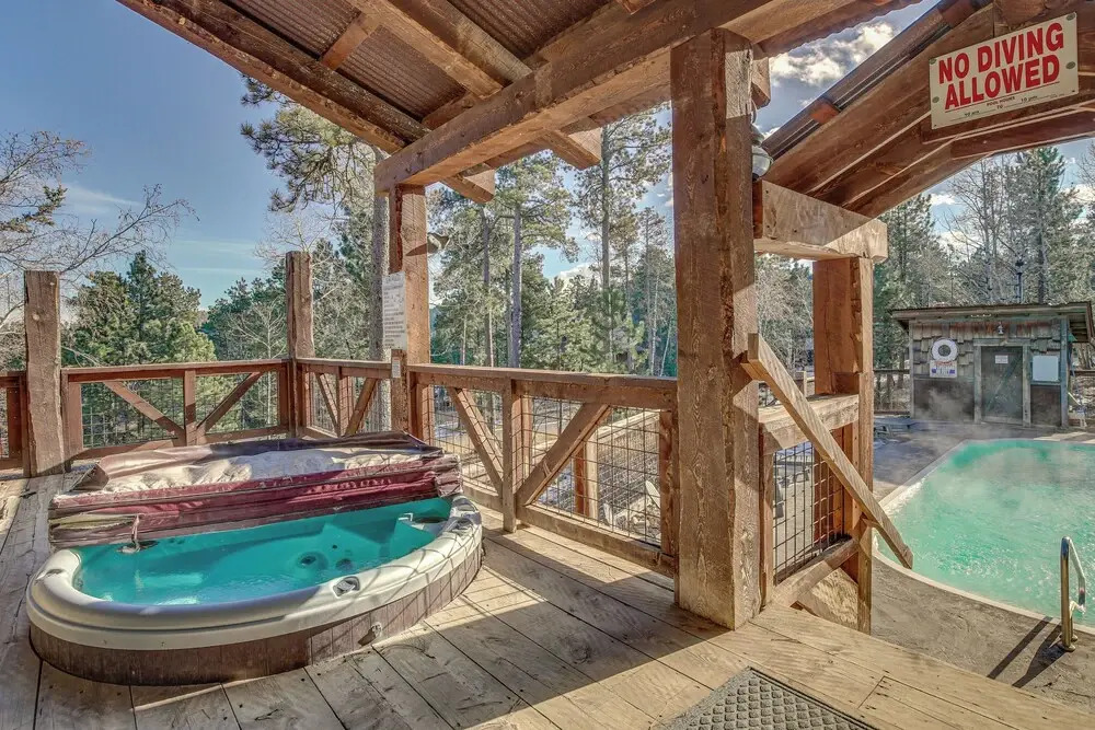 Lead Home w/ Pool Access: 3 Mi to Terry Peak Mtn!
