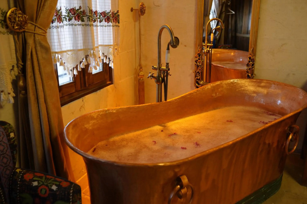 BABIL ANTIQUE HOTEL