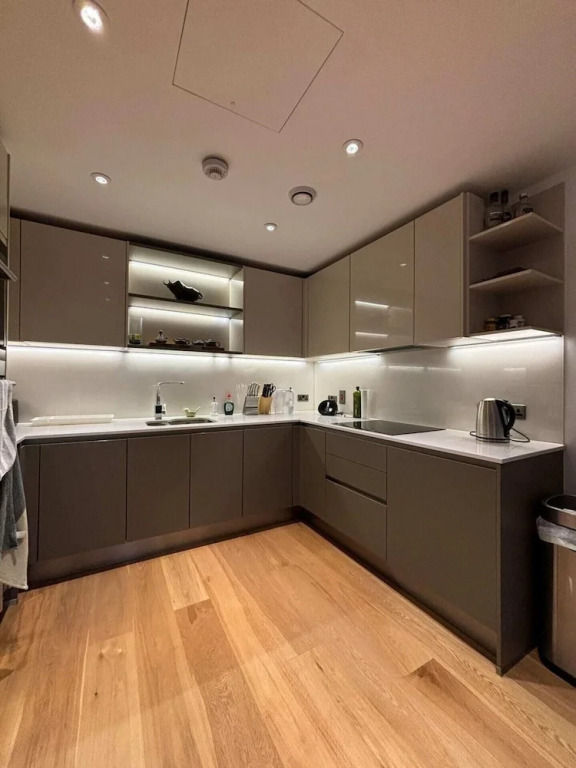 Stylish & Modern 1BD Flat - Chancery Lane!