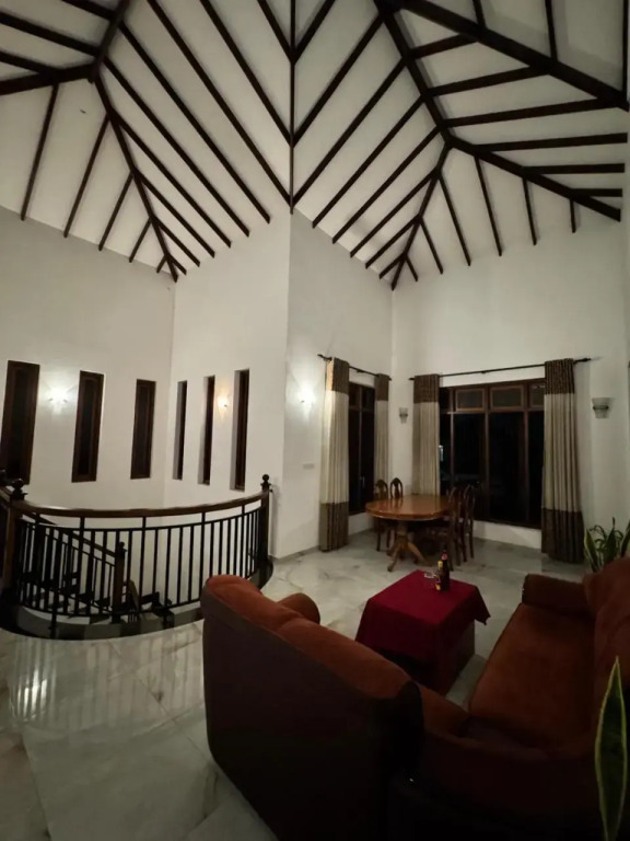 Grand Royal Villa Negombo