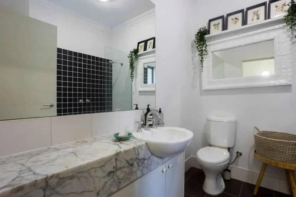 Lovely Shenton Park Townhouse