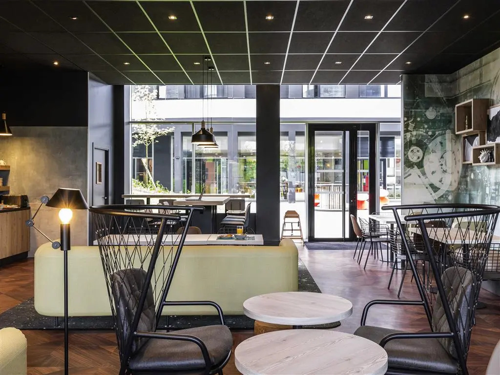 Aparthotel Adagio access Palaiseau Saclay